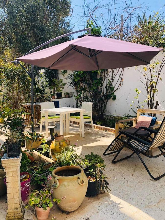 The 18, Marsa Guest House 拉马萨 外观 照片